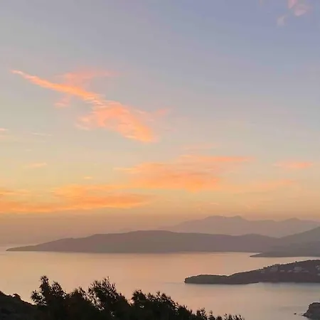 Holiday home Sunset Mezonette Aprovaton